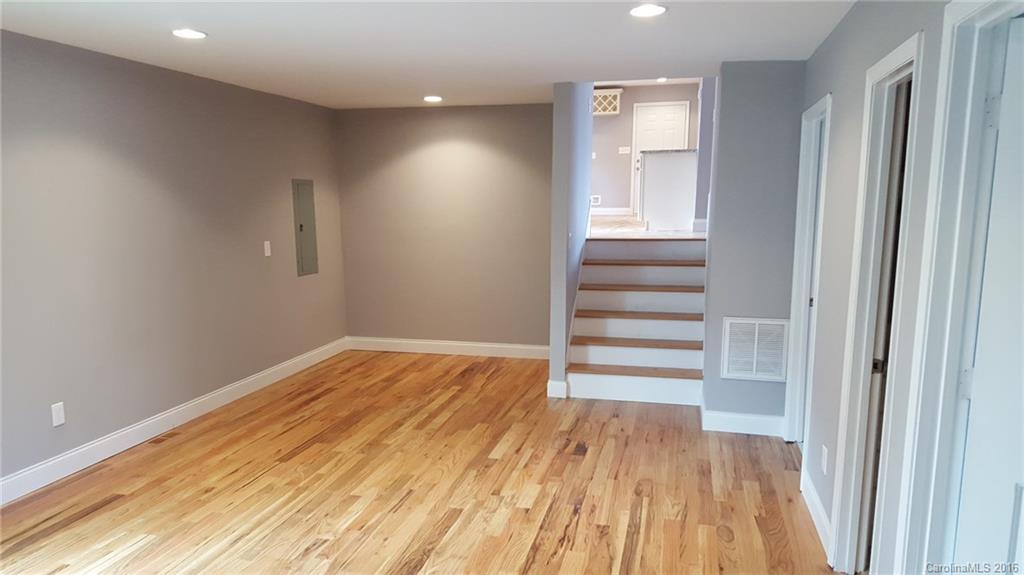 Quail Hollow - Residential