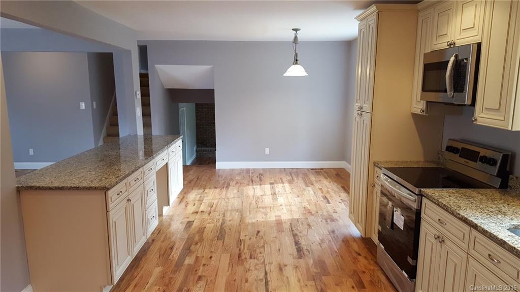 Quail Hollow - Residential