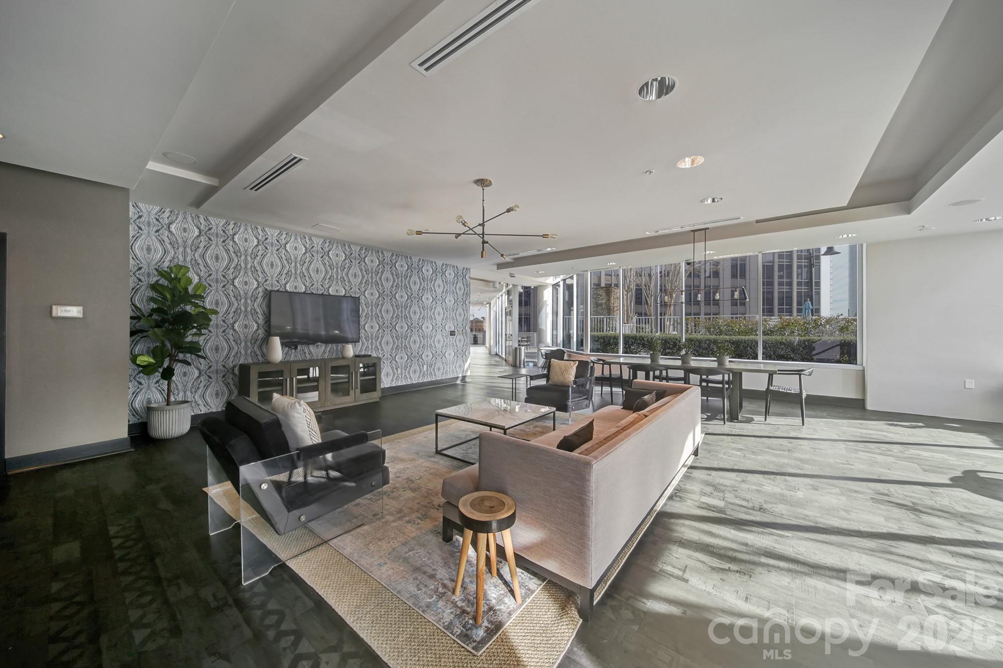 Avenue Condominiums - Residential