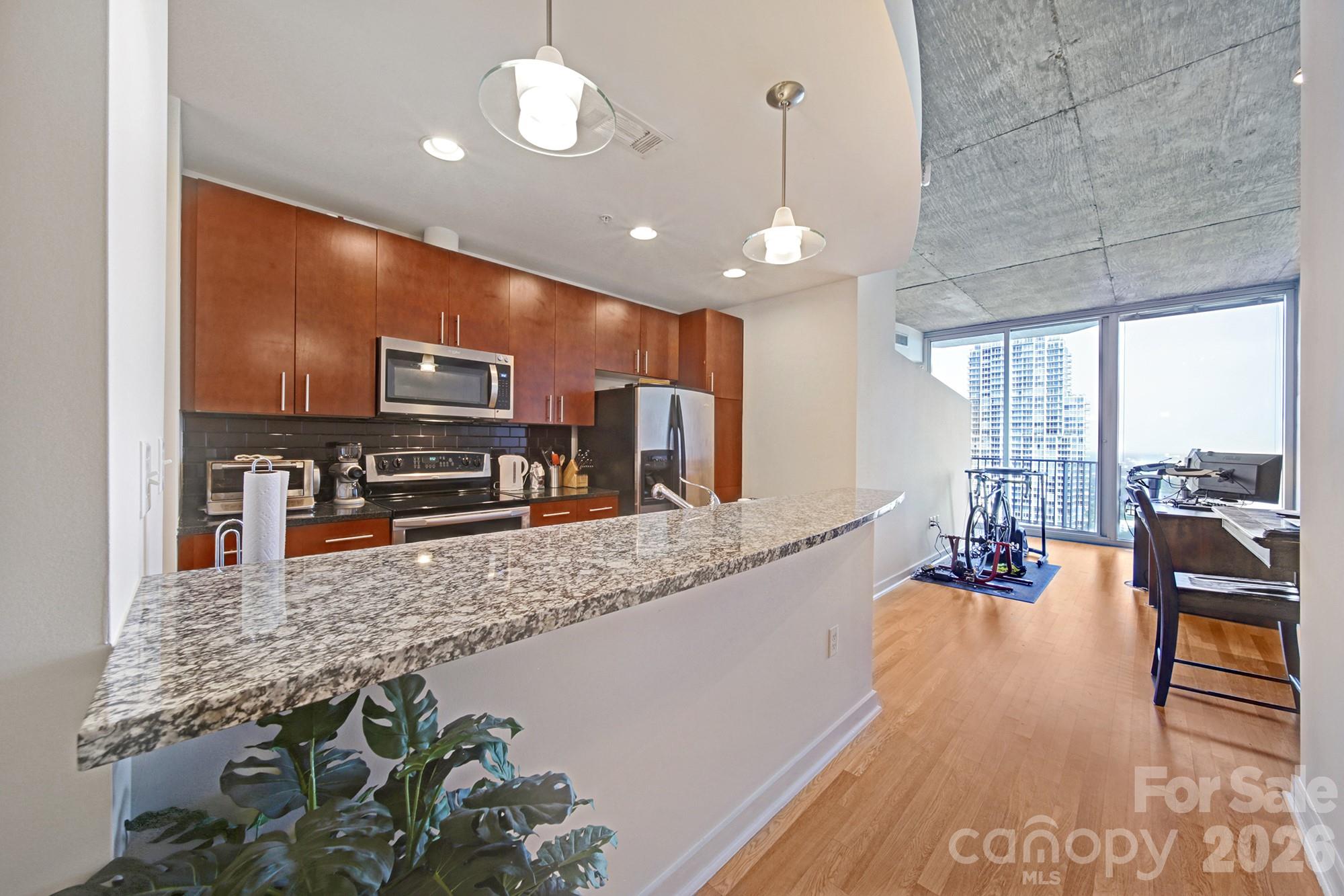 Avenue Condominiums - Residential