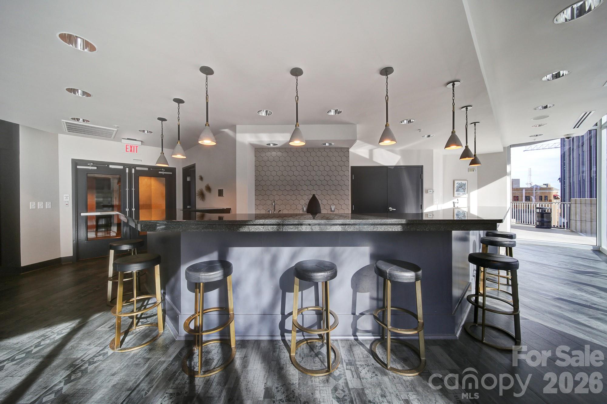 Avenue Condominiums - Residential