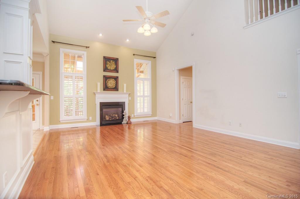 Lake Shore - Residential