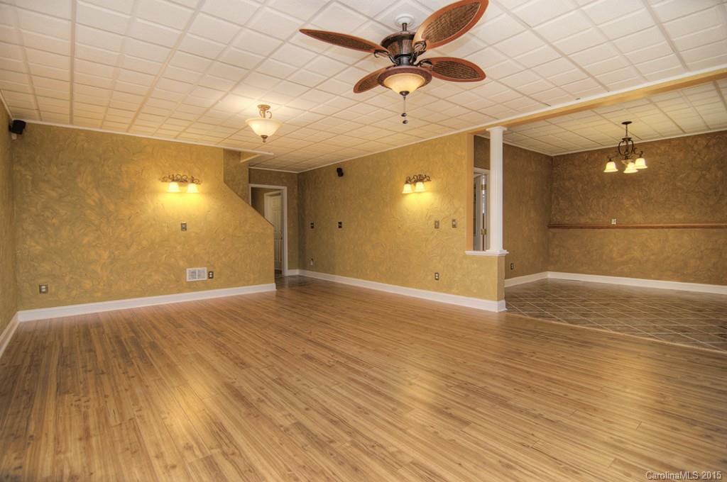 Lake Shore - Residential