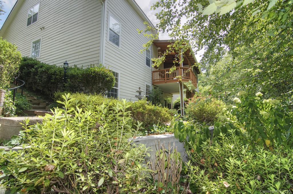 Lake Shore - Residential