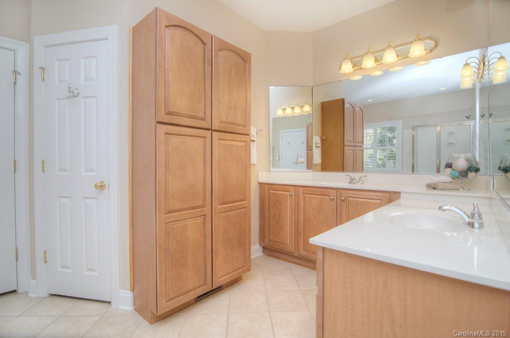 Lake Shore - Residential