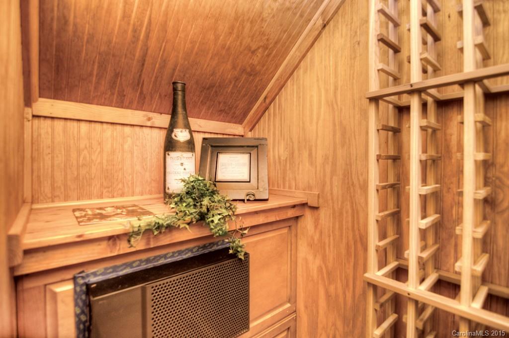 Lake Shore - Residential