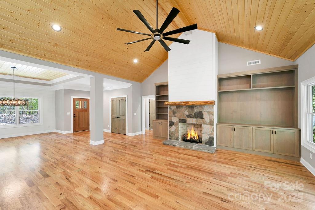 Connestee Falls - Residential