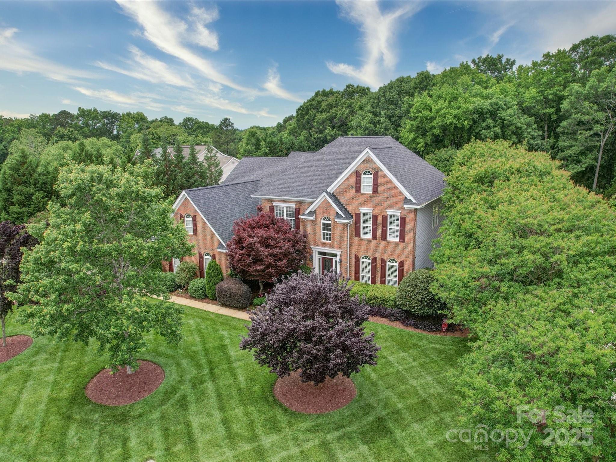 6112 Lost Gate Lane