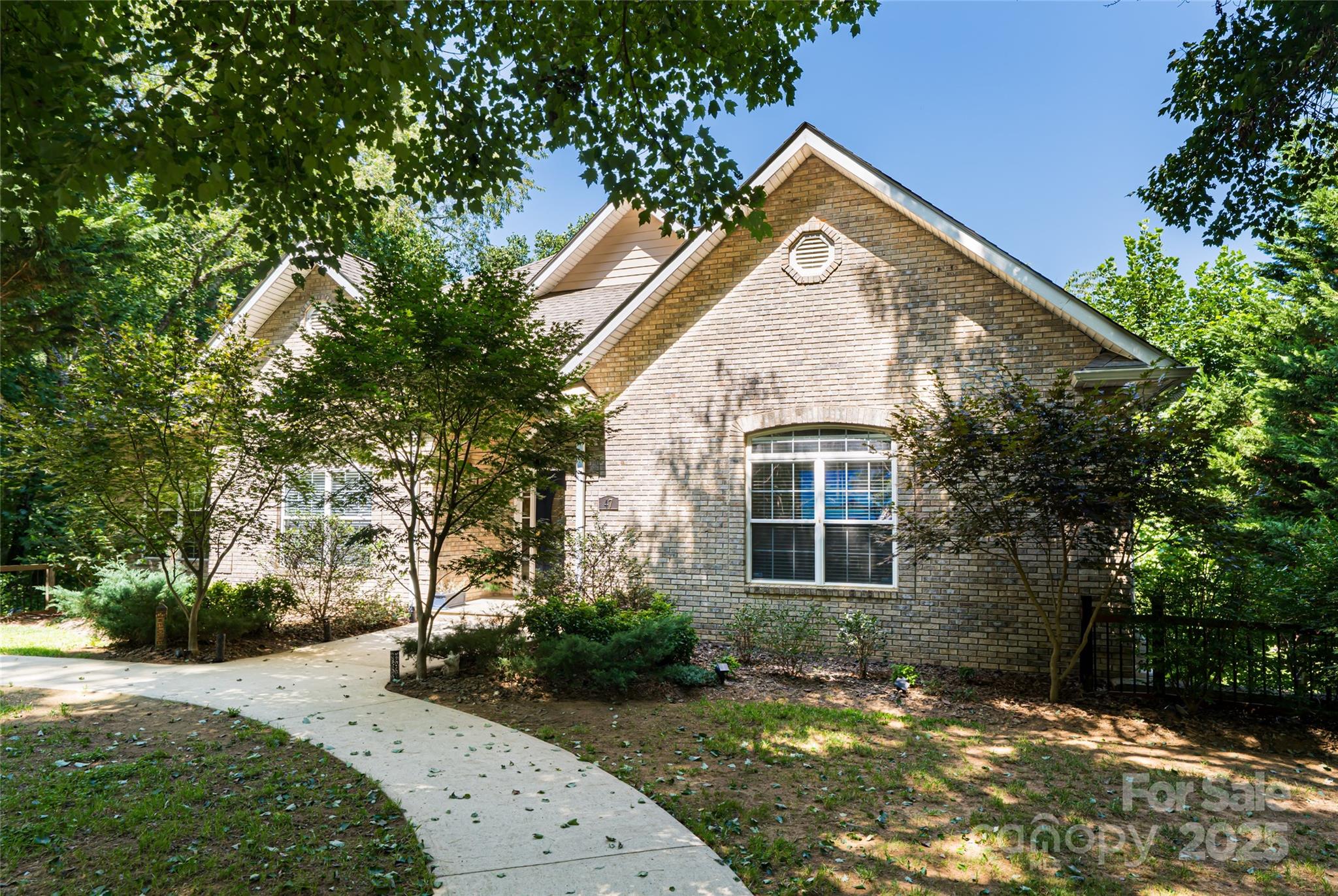 47 Timberwood Drive