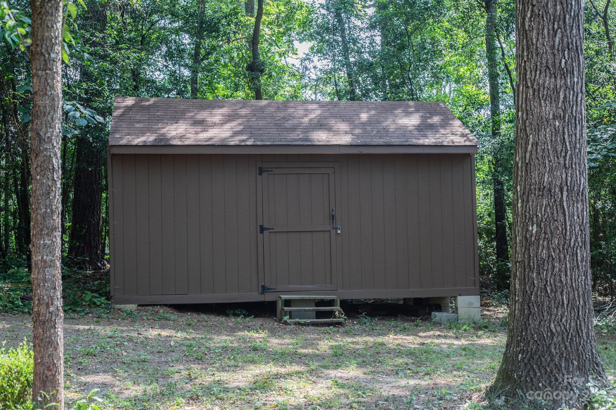 College Acres - Residential