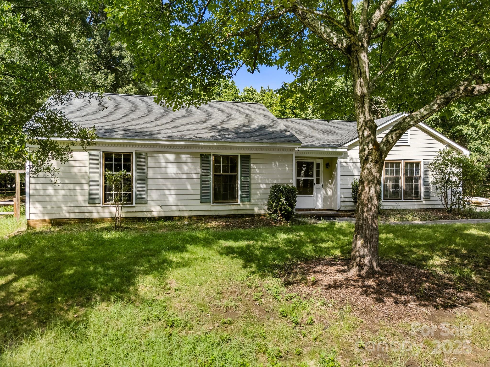 2506 Lawton Bluff Road