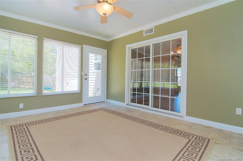 Autumn Cove At Lake Wylie - Residential