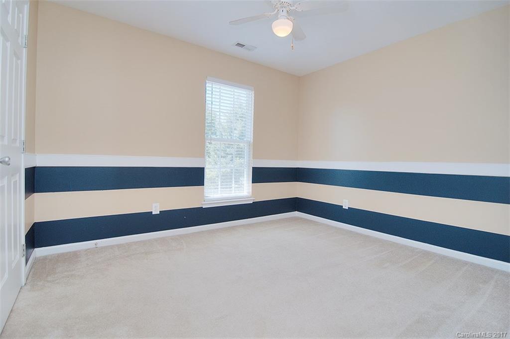 Autumn Cove At Lake Wylie - Residential