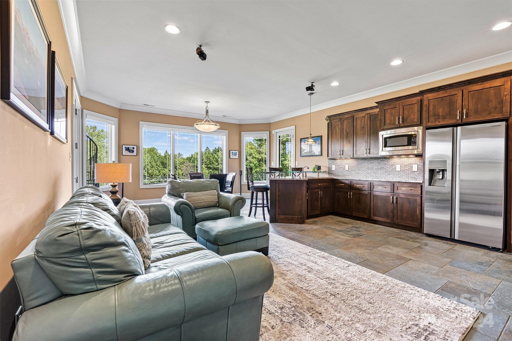 Verdict Ridge - Residential