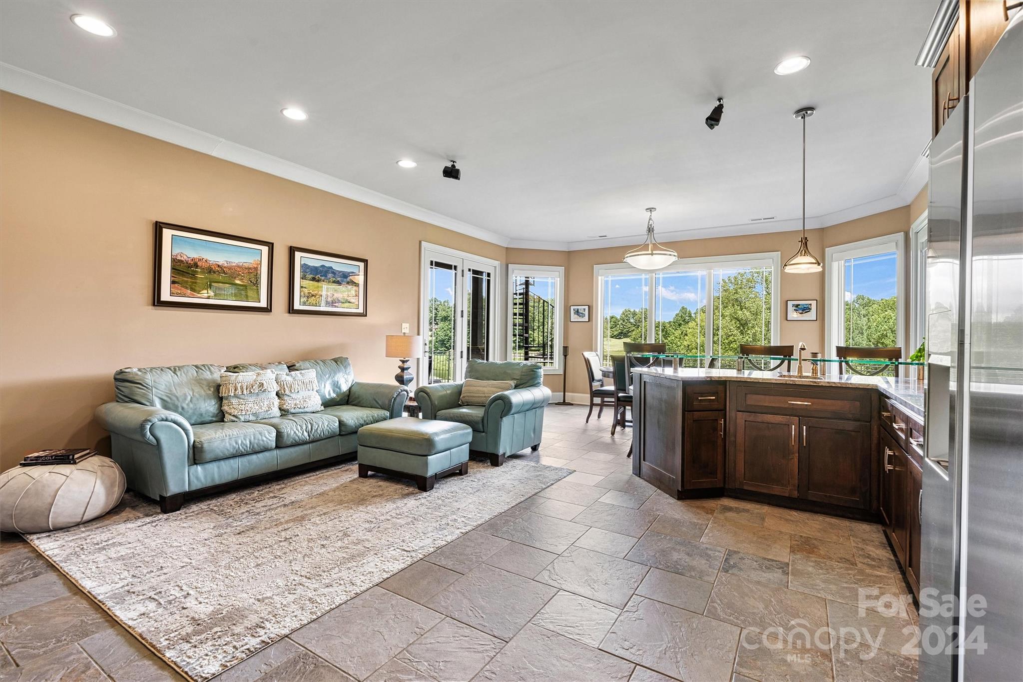 Verdict Ridge - Residential