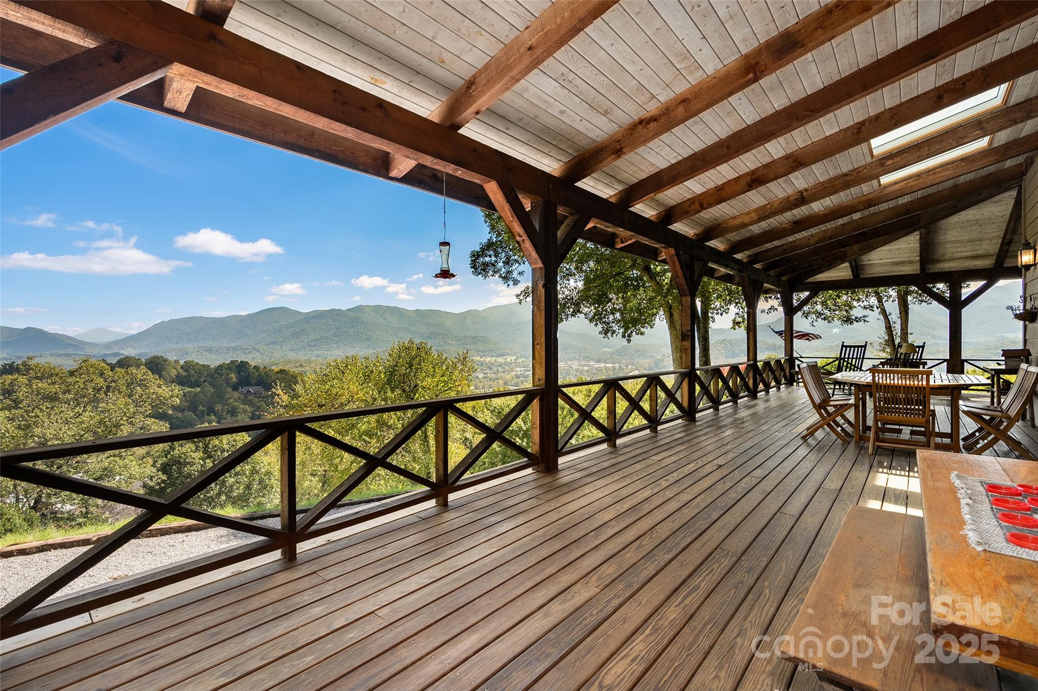 Laurel Ridge Country Club - Residential