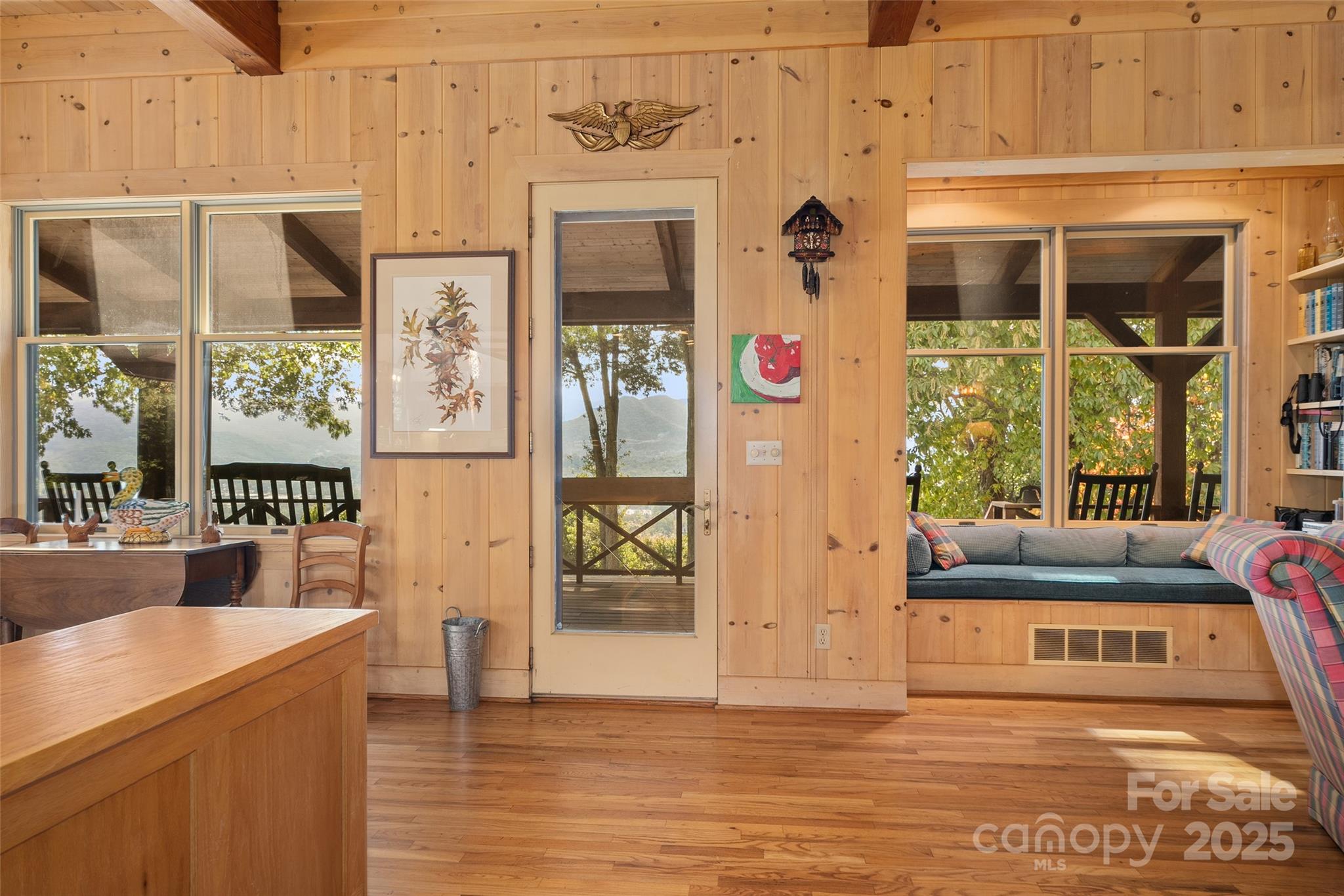 Laurel Ridge Country Club - Residential