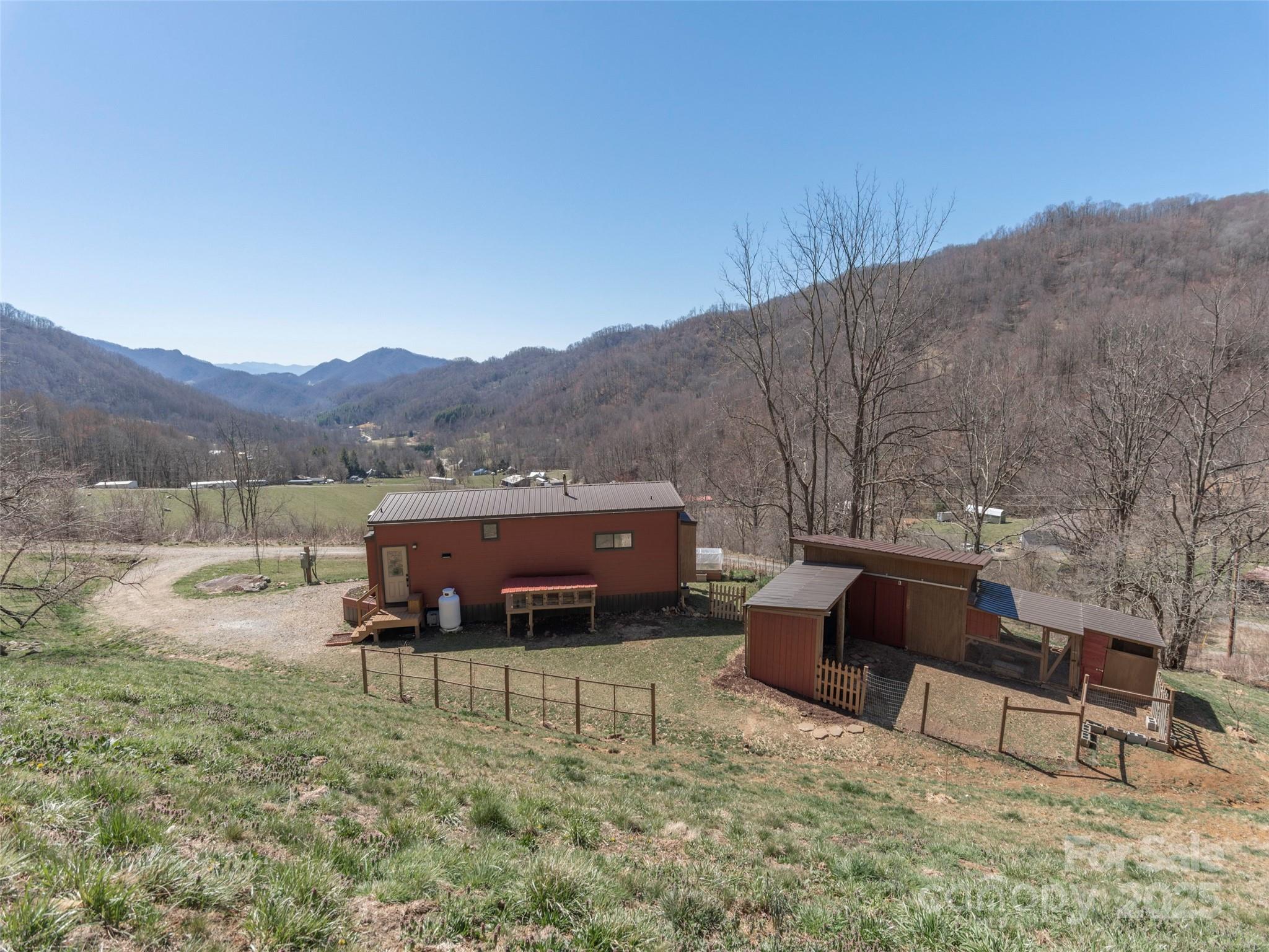 323 Morris Road