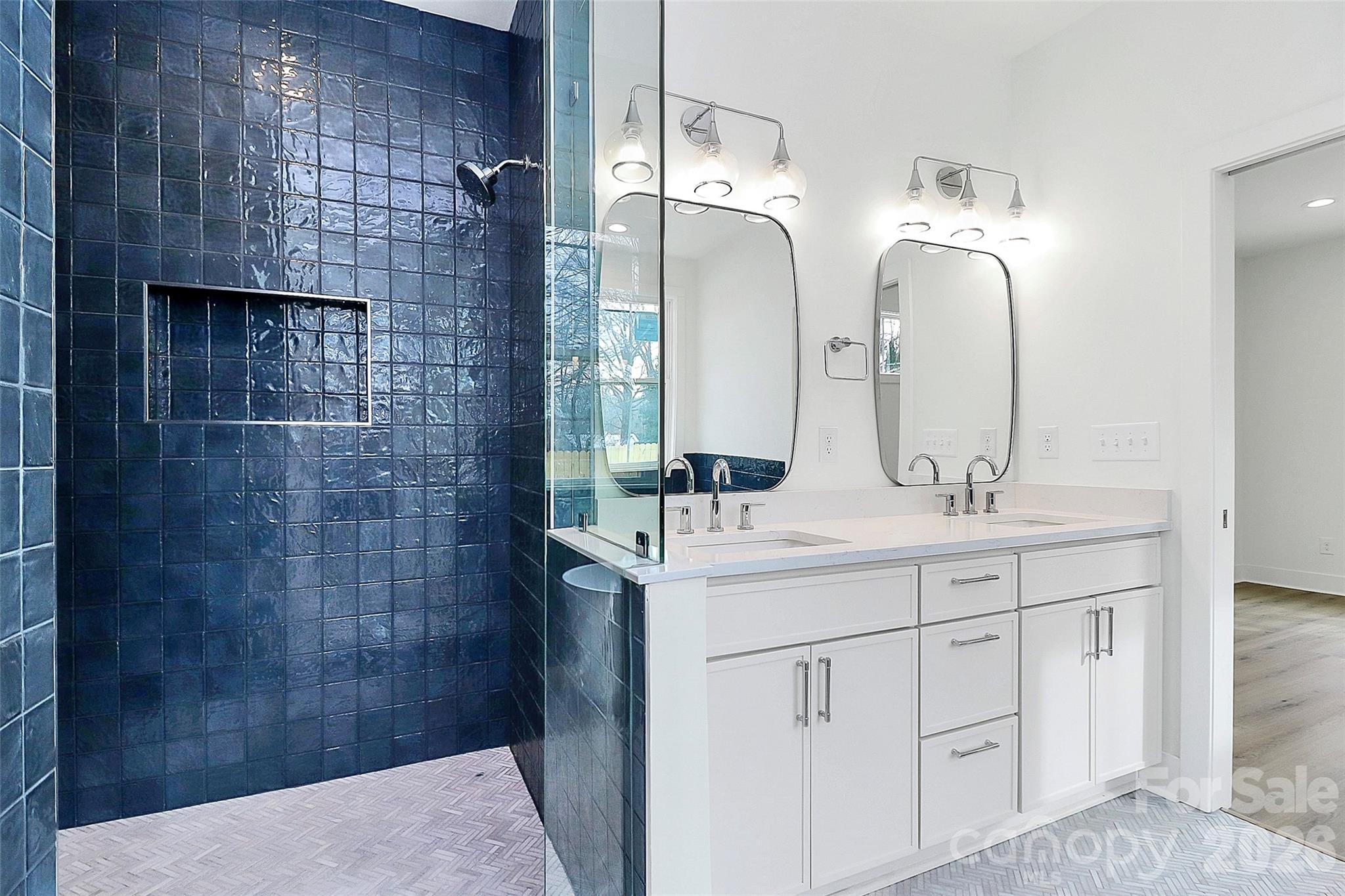 Regency Lake Village - Residential