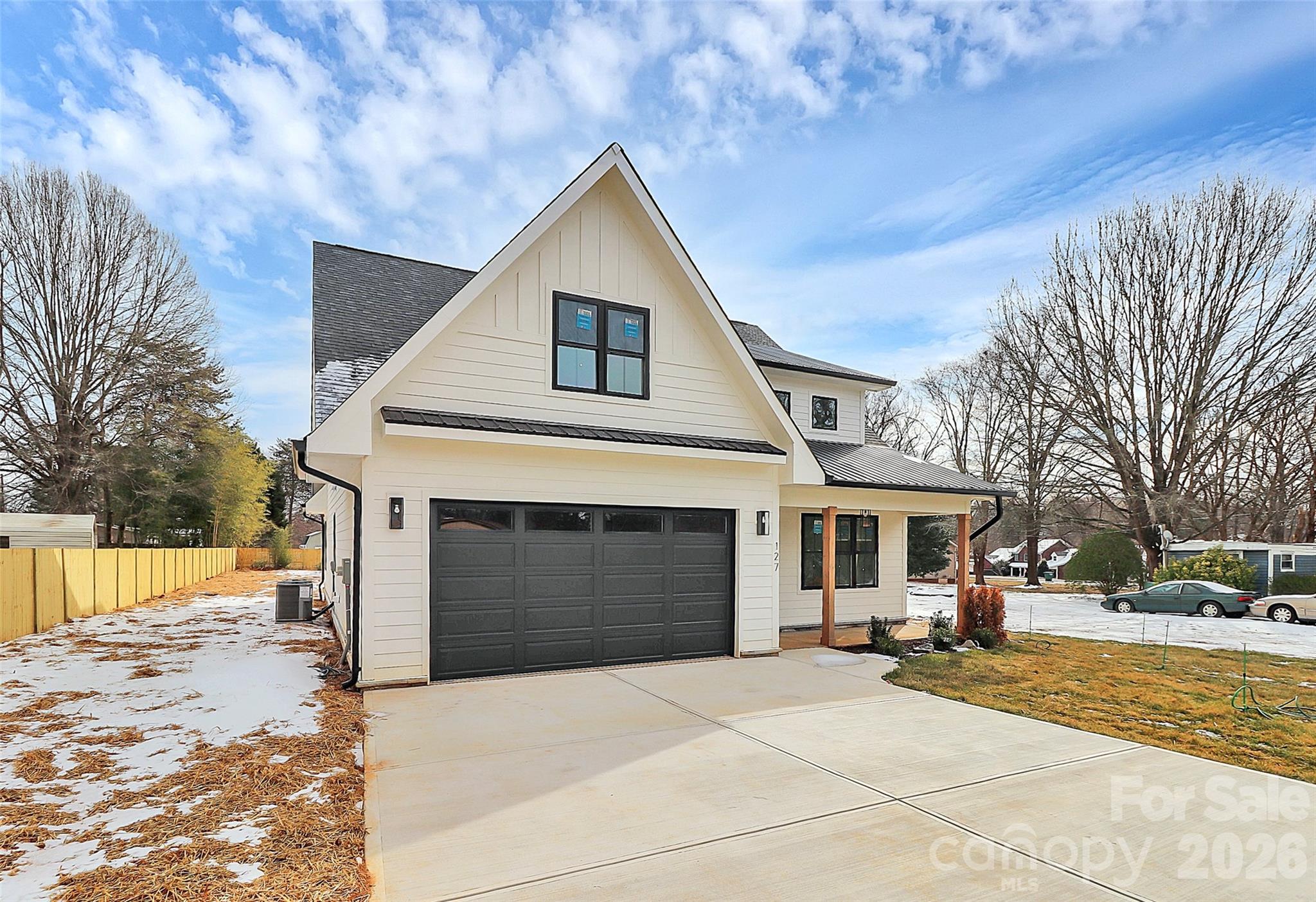 Regency Lake Village - Residential