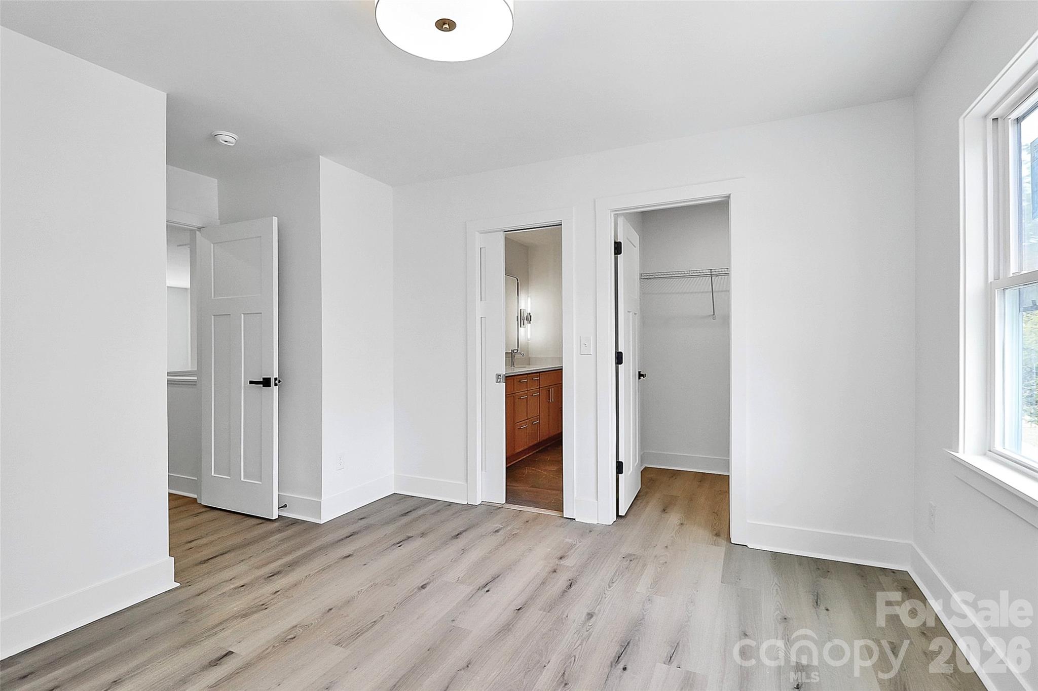 Regency Lake Village - Residential