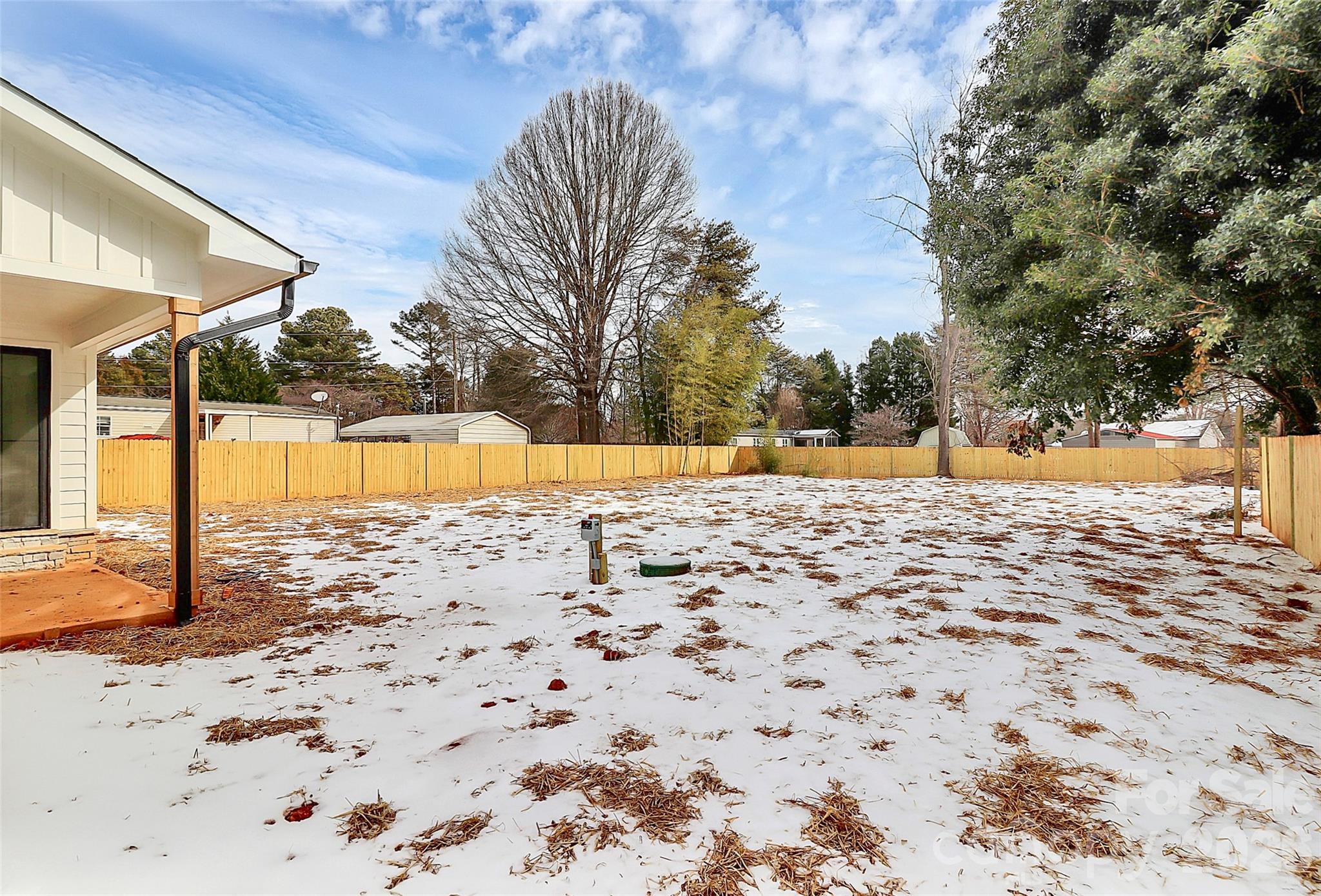 Regency Lake Village - Residential