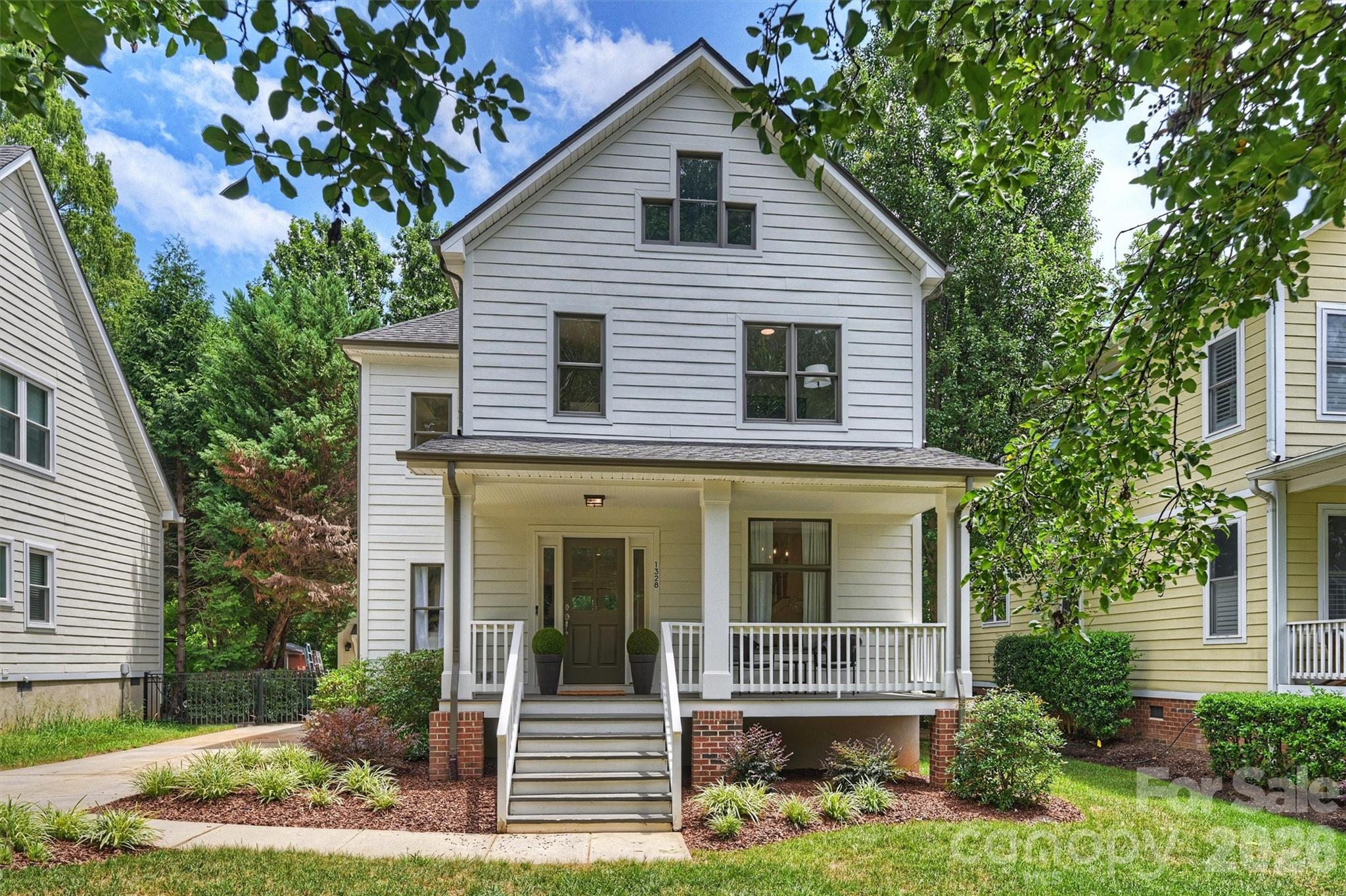 1328 Ivey Drive