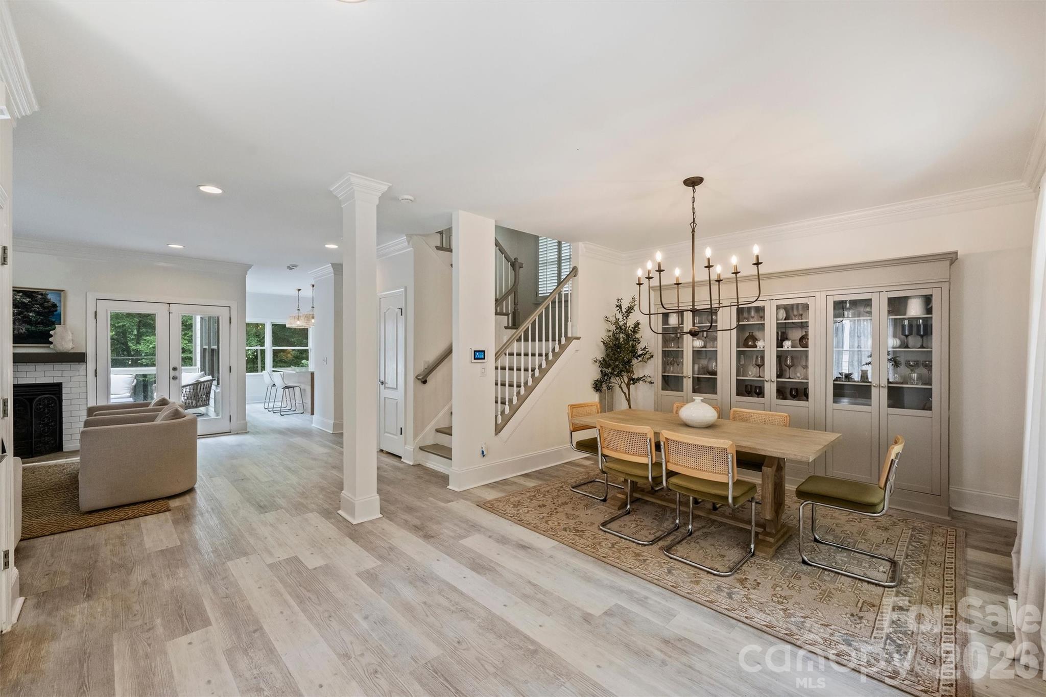 1328 Ivey Drive