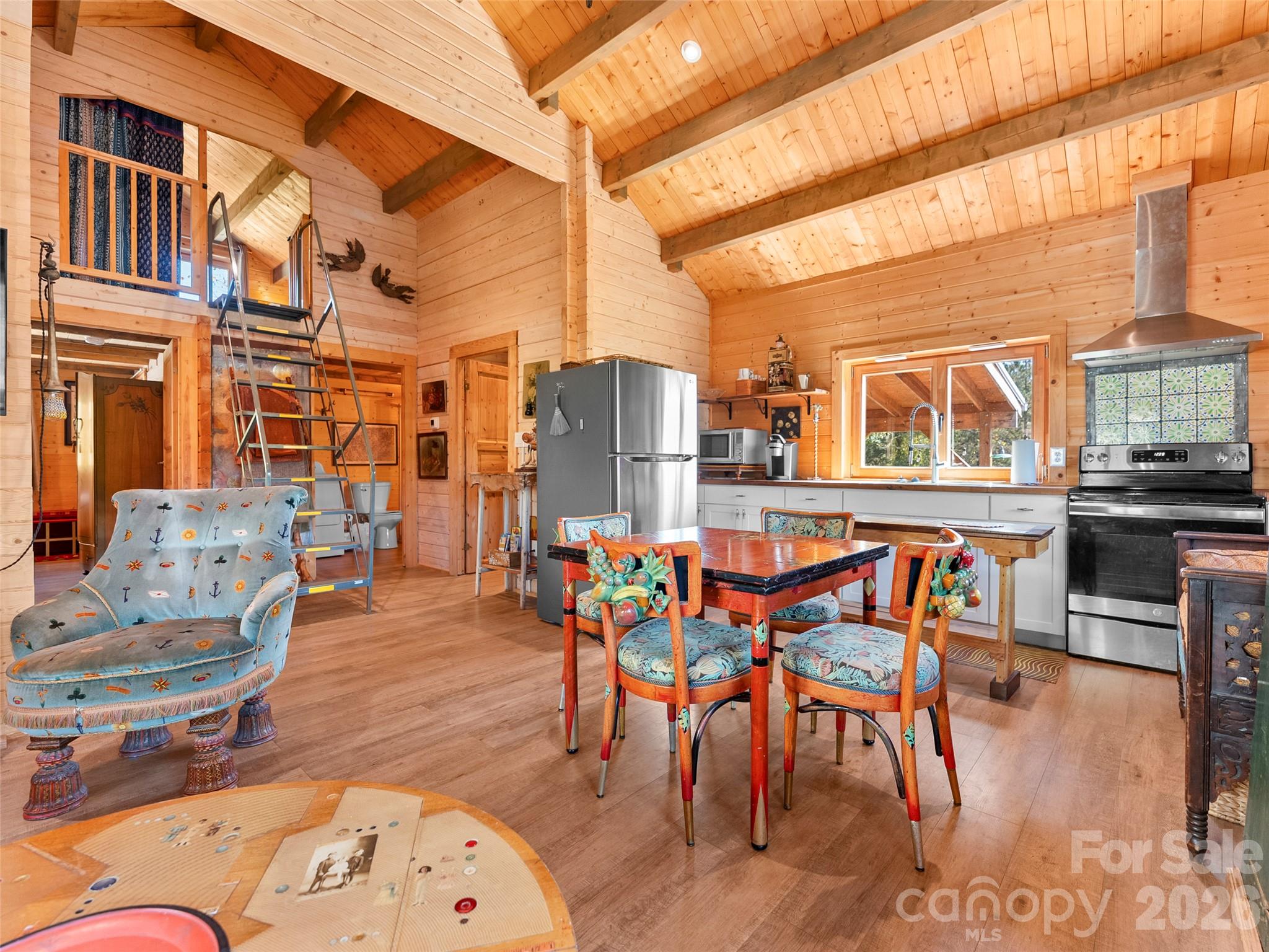115 Upper Calm Drive