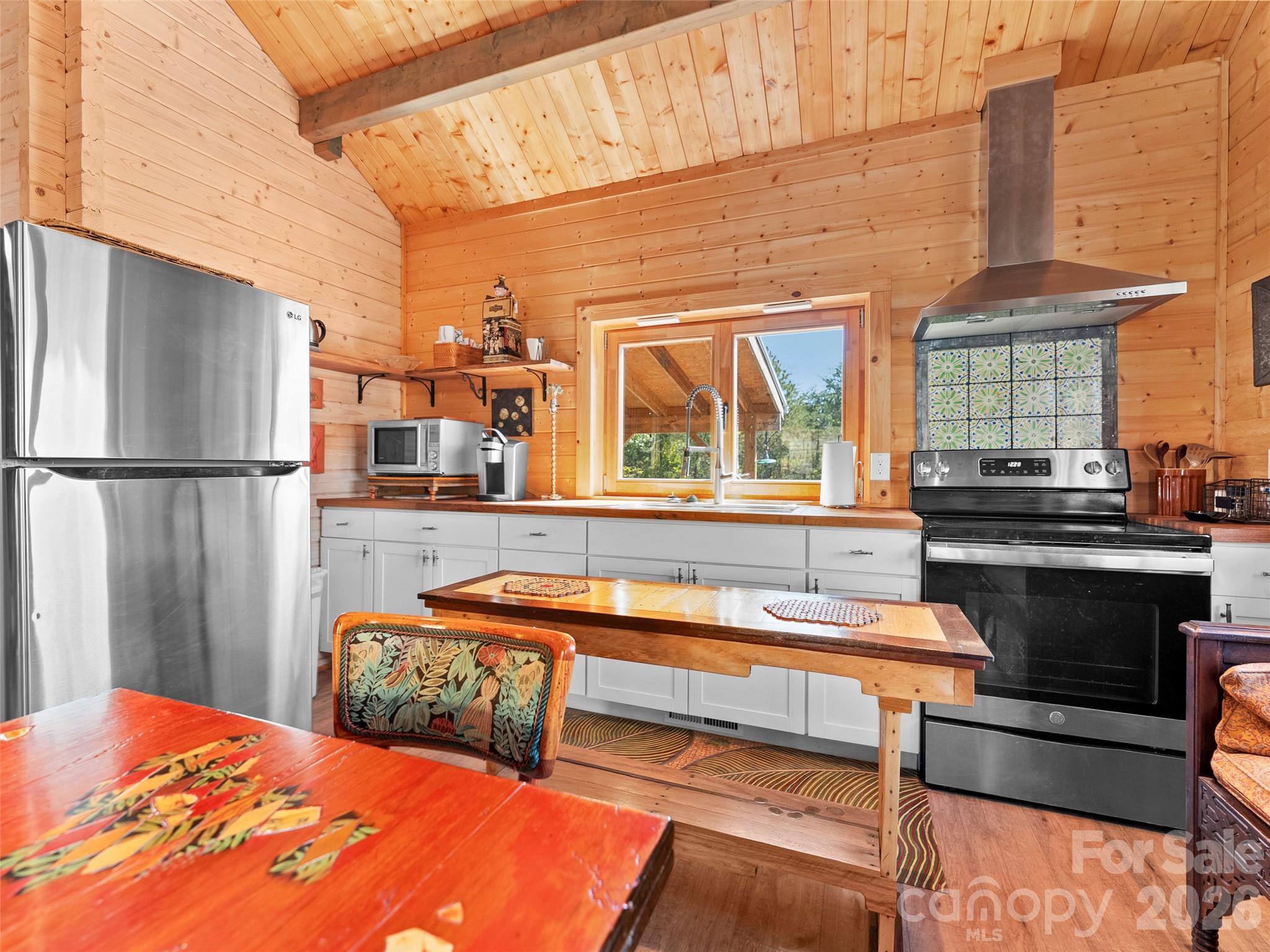 115 Upper Calm Drive