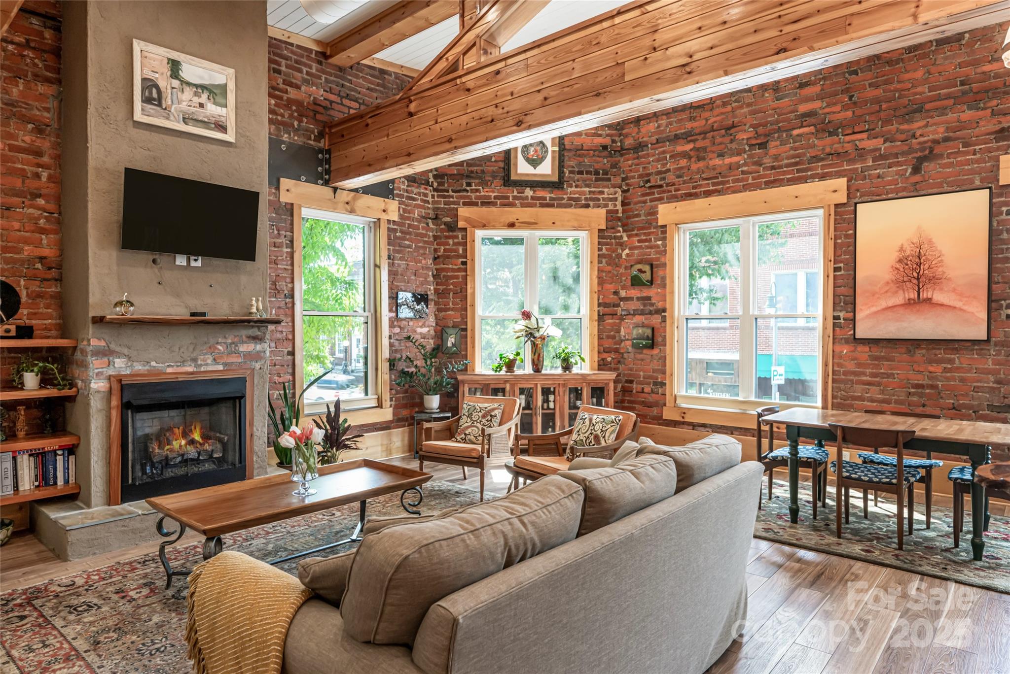 14 N Main Street 1