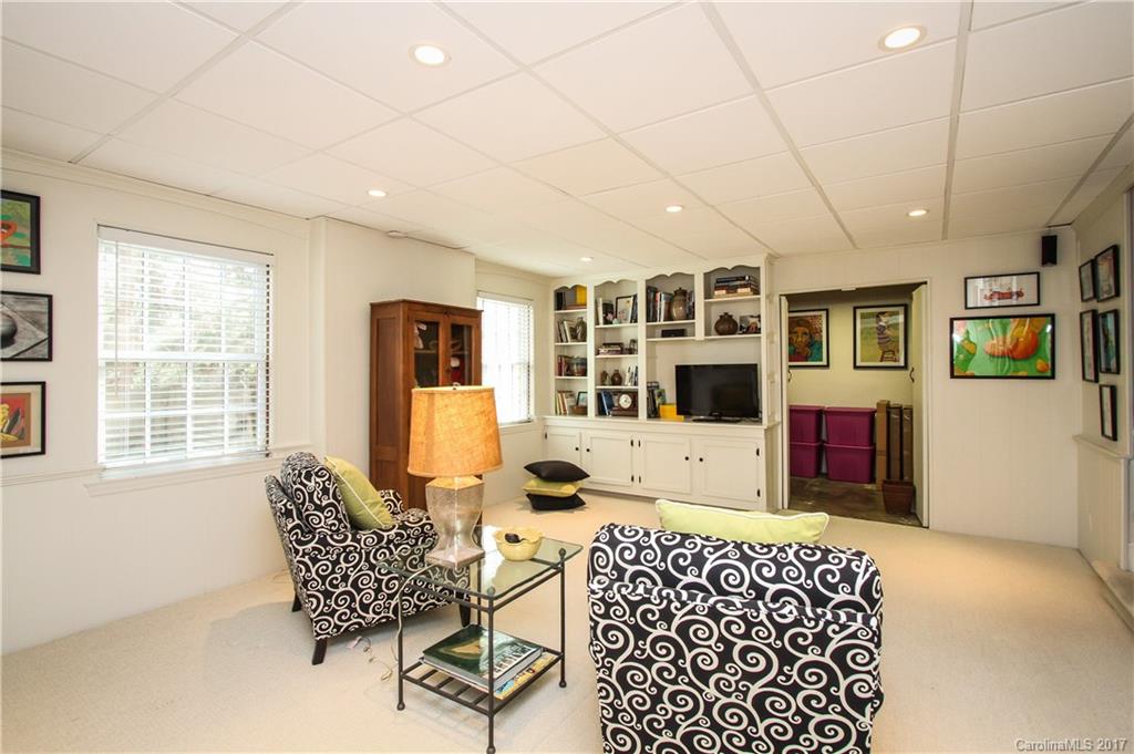 Barclay Downs - Residential