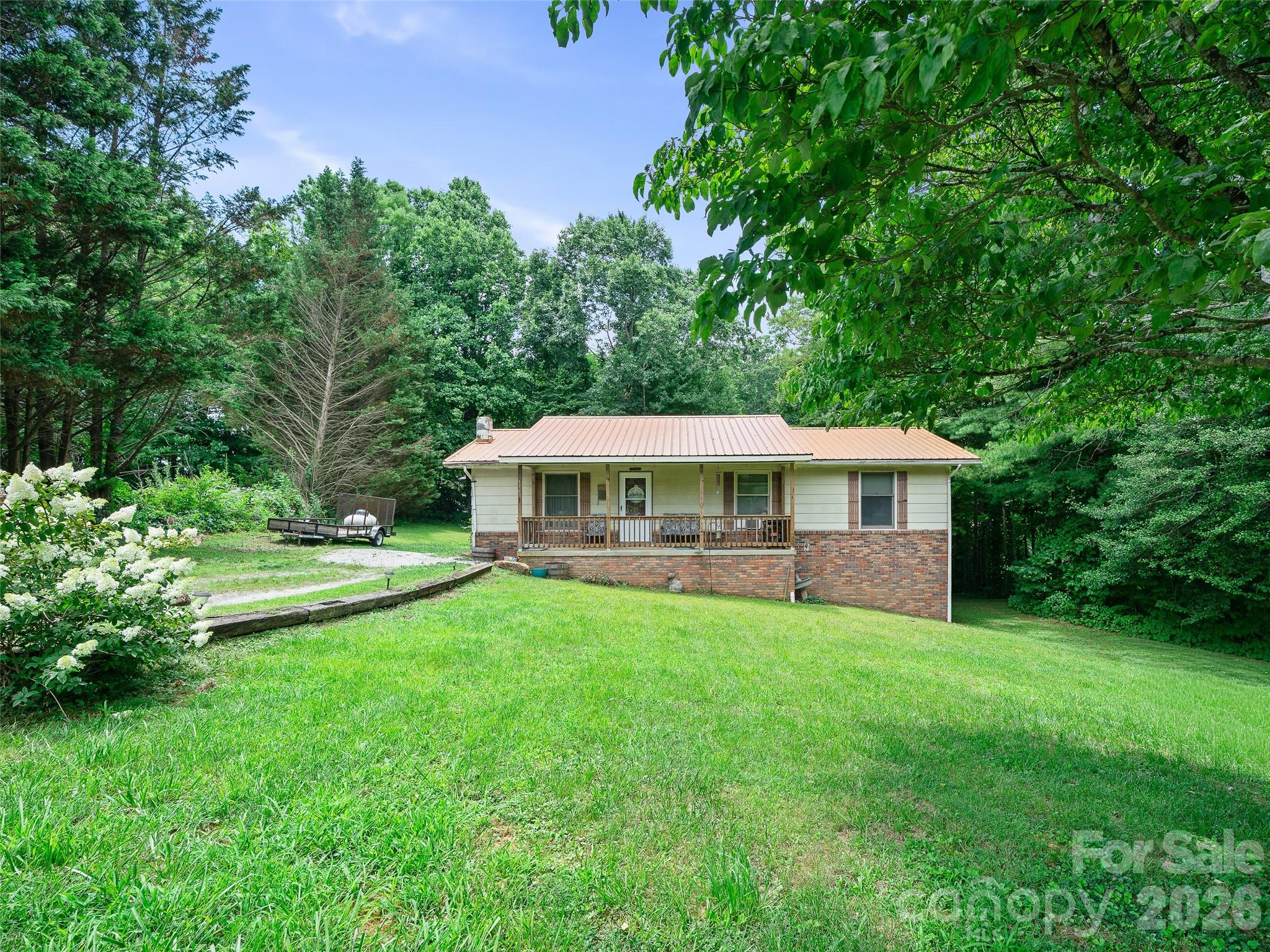 115 Hollifield Street, Spruce Pine, NC, 28777
