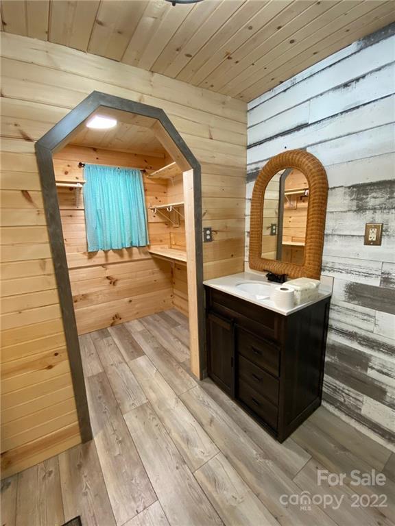 none - Residential Income