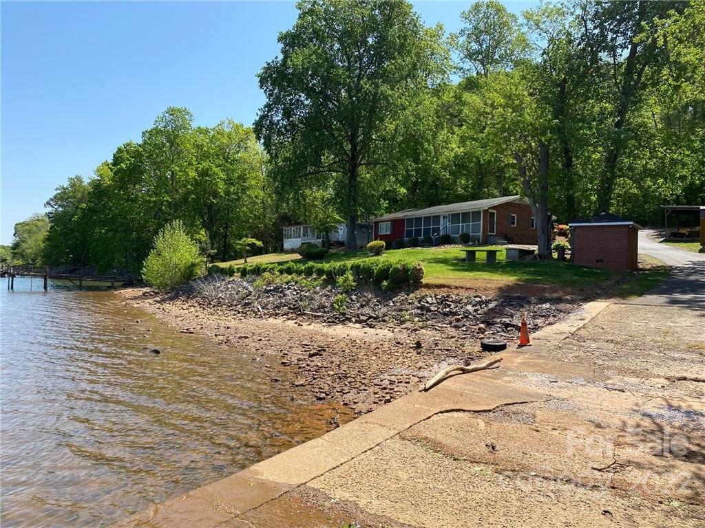 none - Residential Income