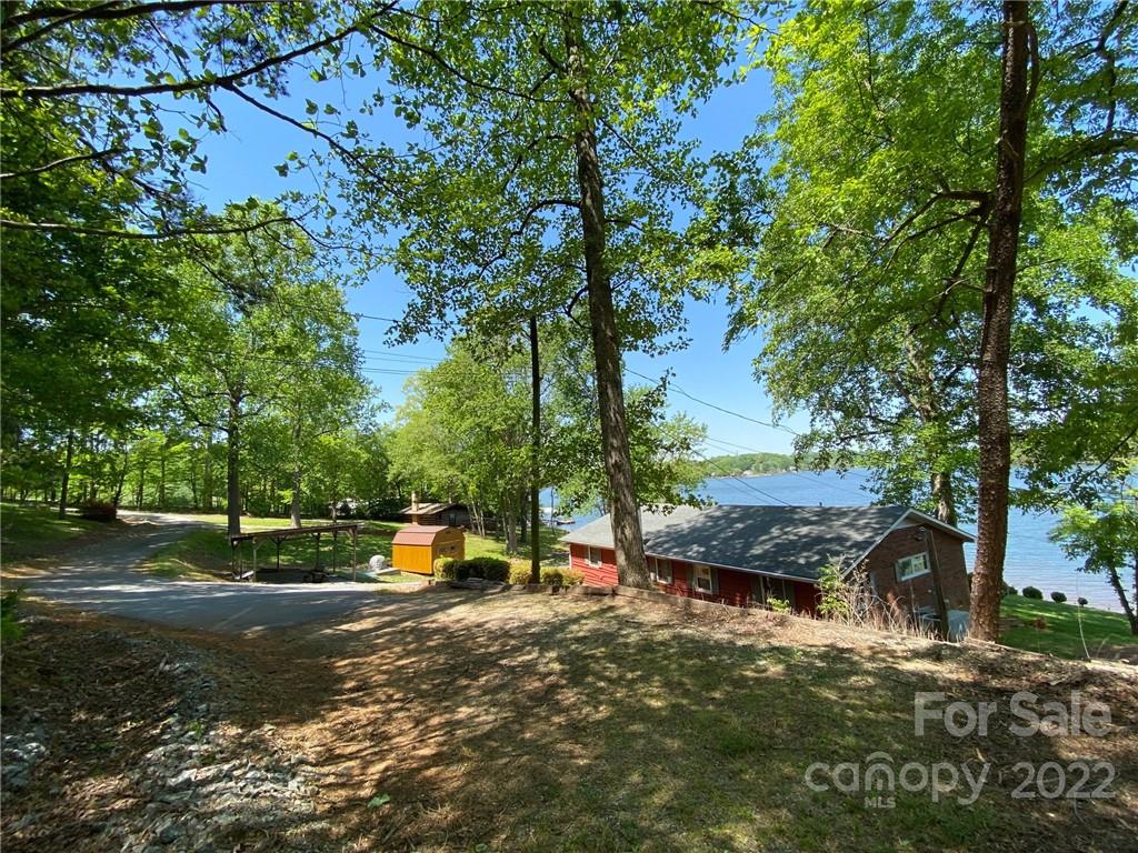 none - Residential Income