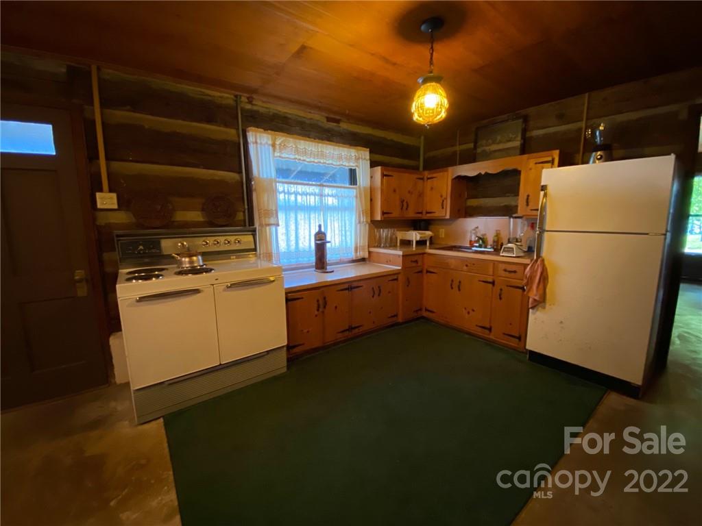 none - Residential Income