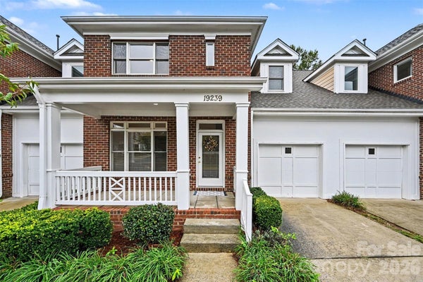 19239 BEAUFAIN ST, CORNELIUS, NC 28031 - Image cf9da35cb413d0fcf06cc8e29d02d321/4025527107