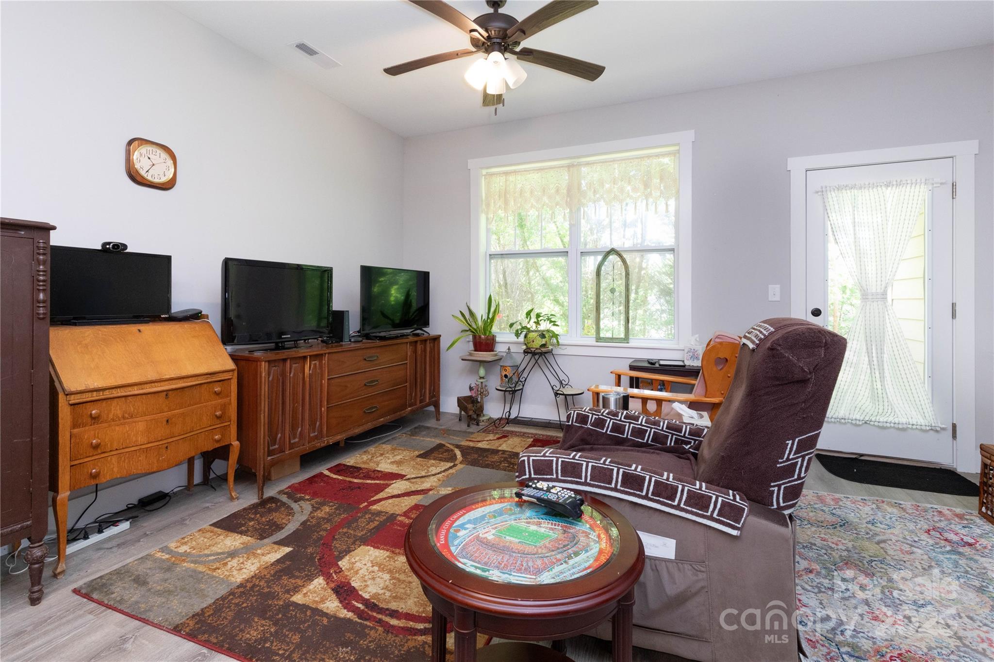 Fox Glen Condominium - Residential