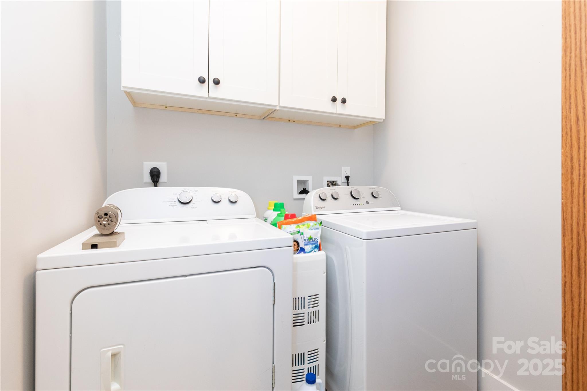 Fox Glen Condominium - Residential