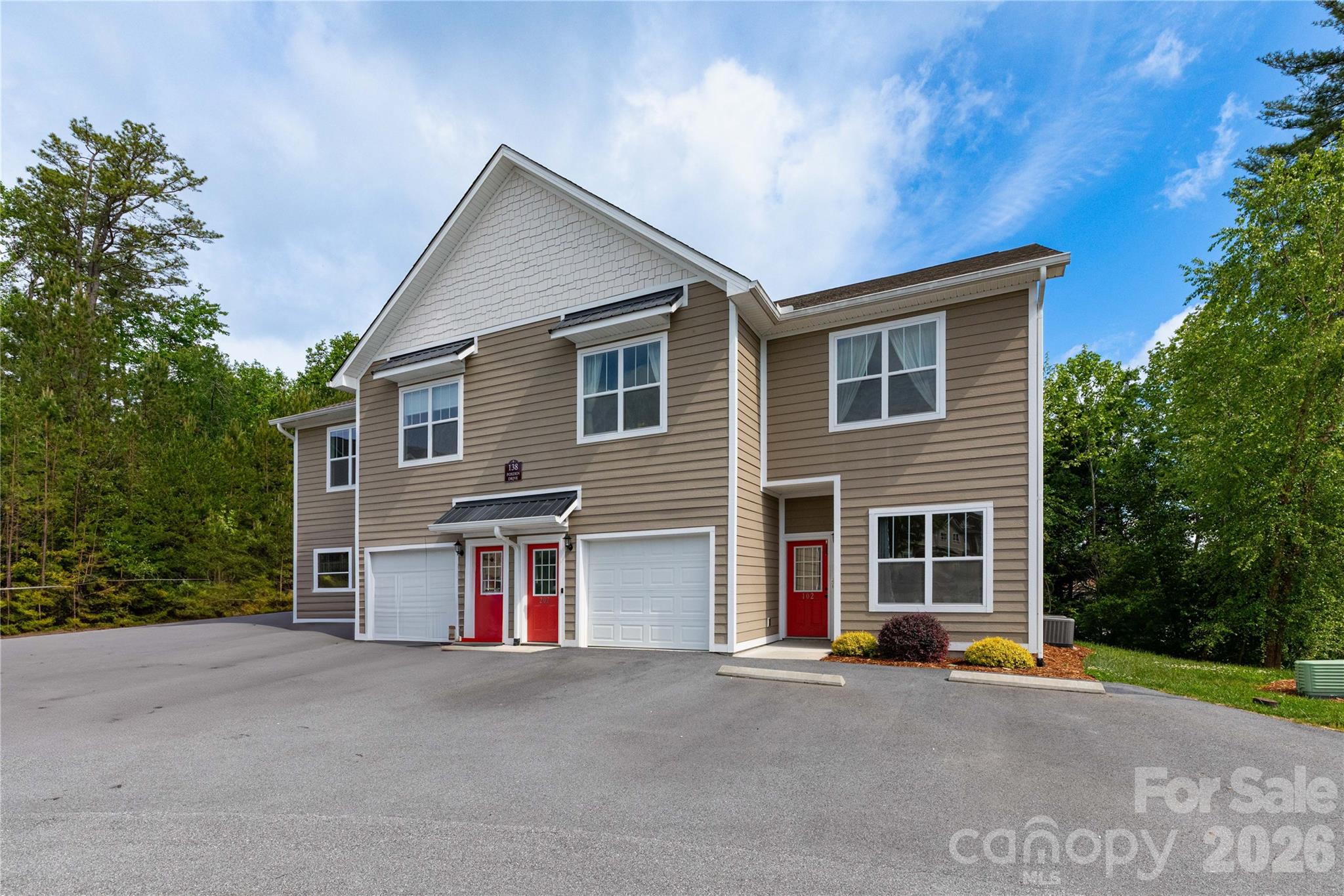 Fox Glen Condominium - Residential