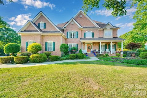 Photo of 1171 Hilldale Drive, Lancaster, SC 29720 (MLS # 4373433)