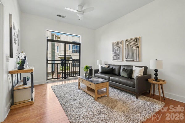 3259 NODA BLVD, CHARLOTTE, NC 28205 - Image cf9e6f5df456415464ab230bb7a01fa2/891143729