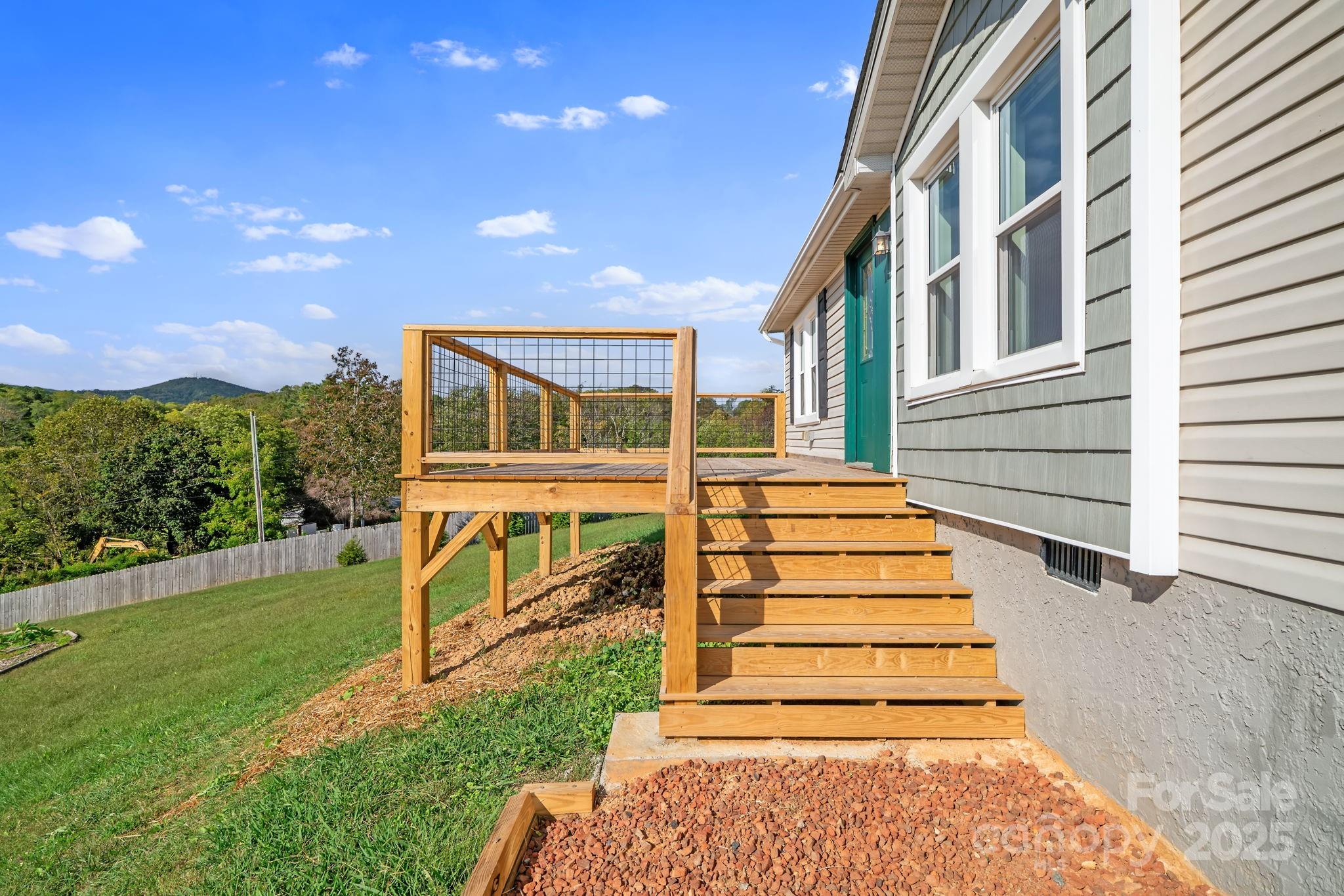 6 Sahalee Drive
