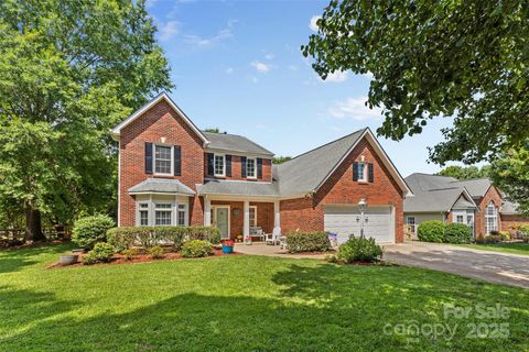 1624 Moonstone Drive Matthews NC 28105