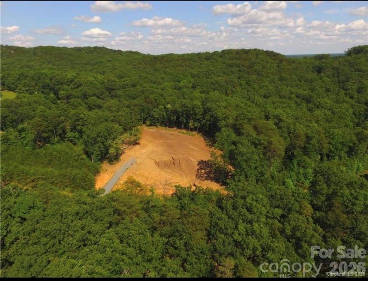 123 Hunters Field Way
