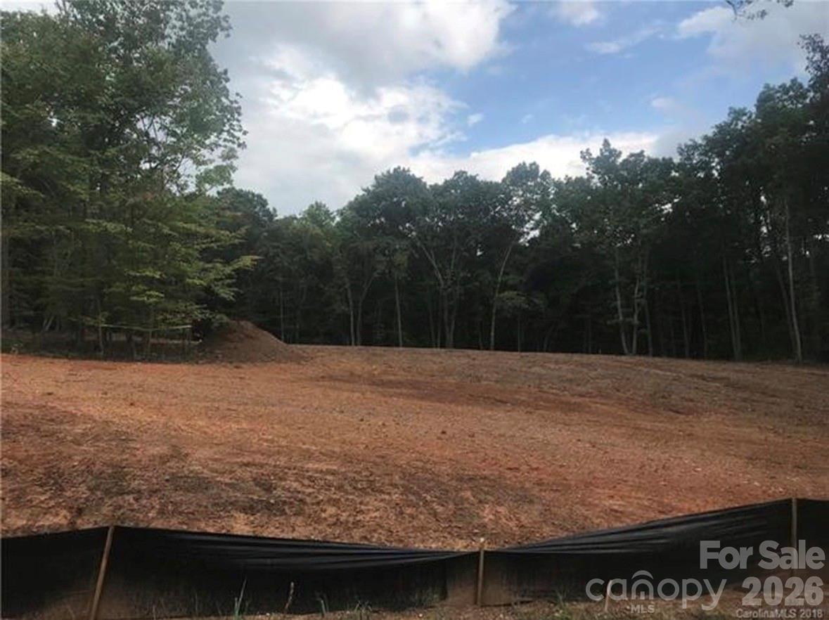 123 Hunters Field Way