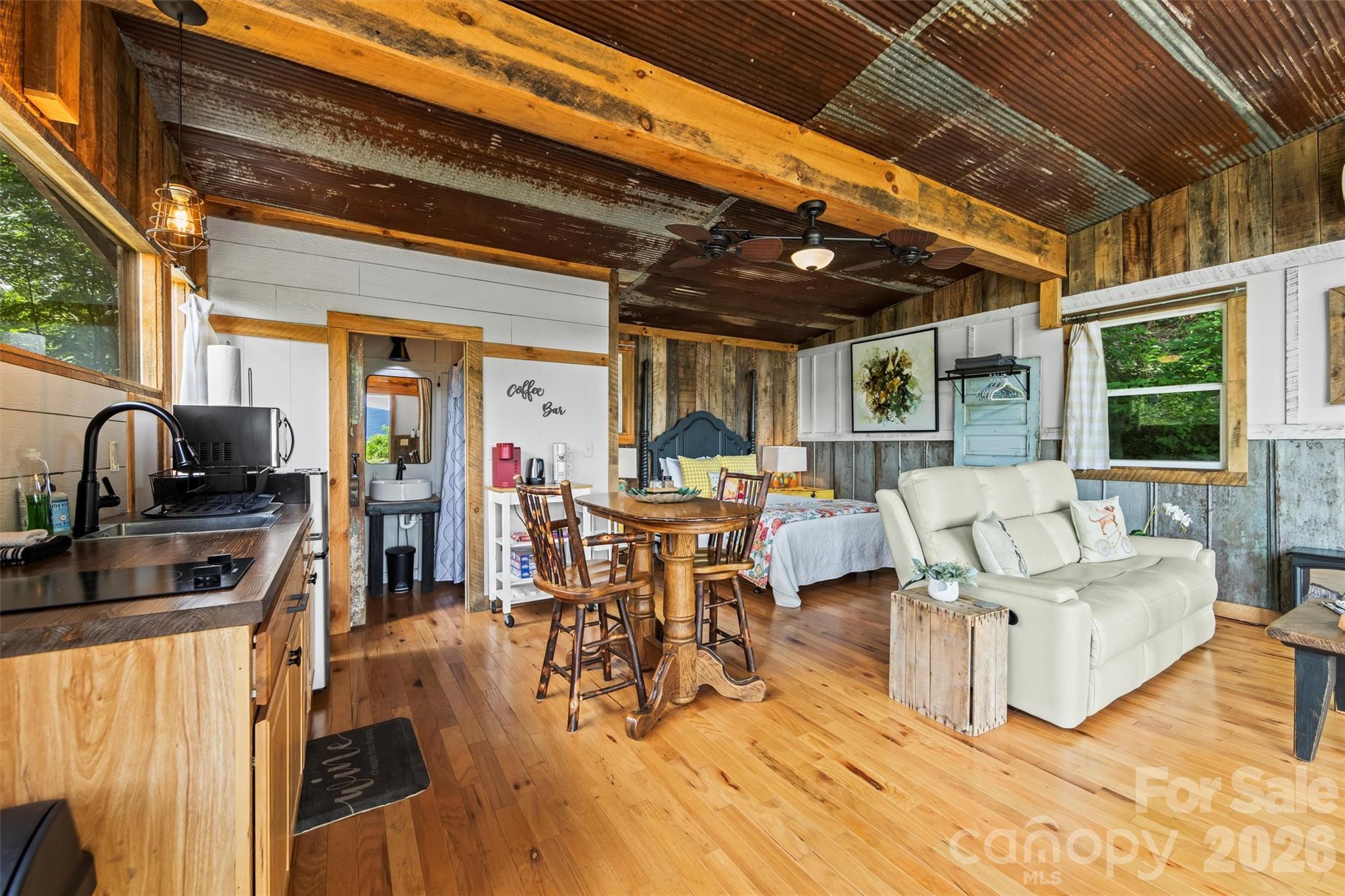 553 Paradise Mountain Road