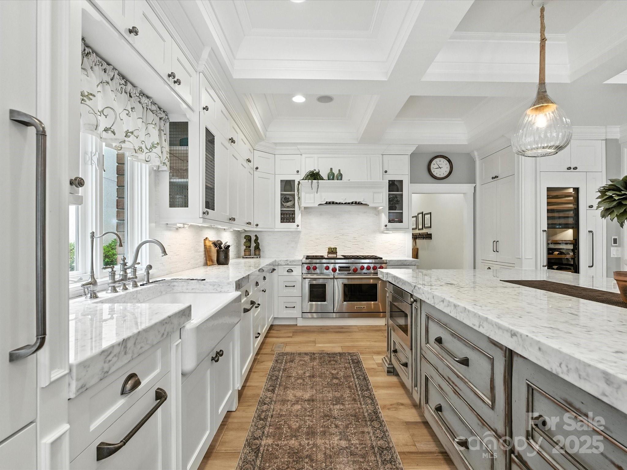 The Peninsula - Residential