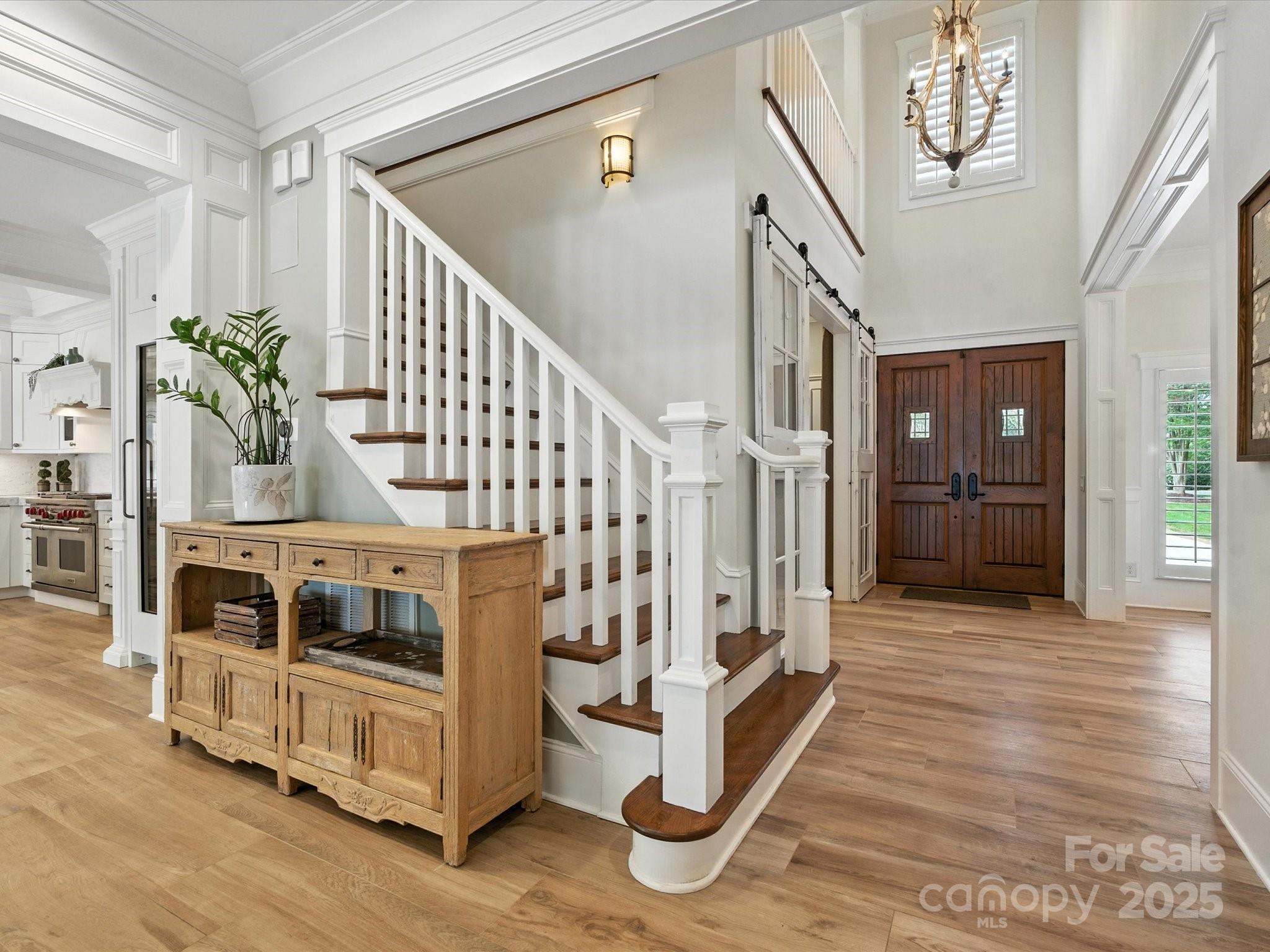 The Peninsula - Residential